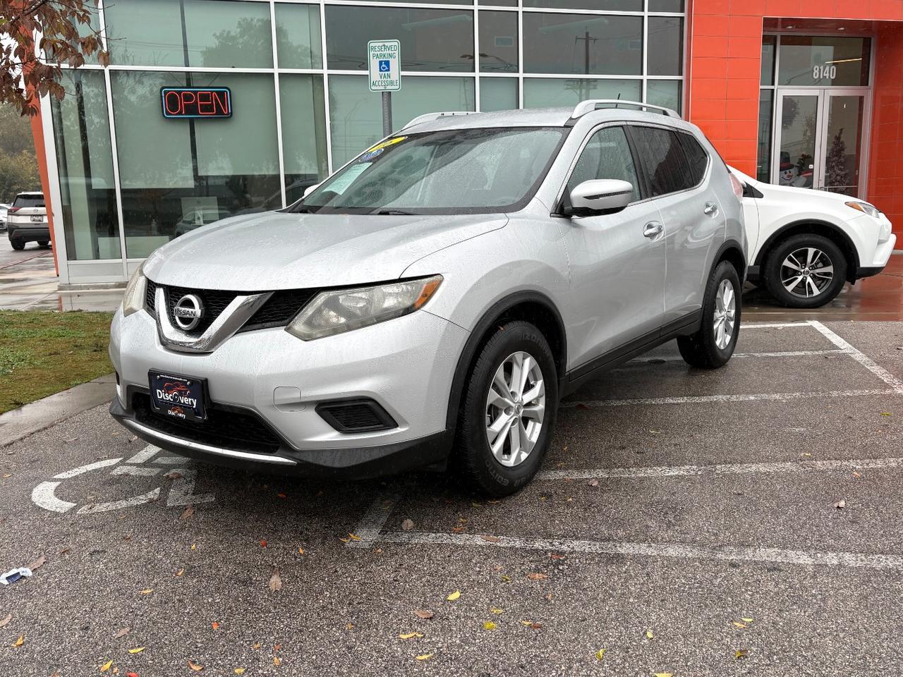 2016 Nissan Rogue SV