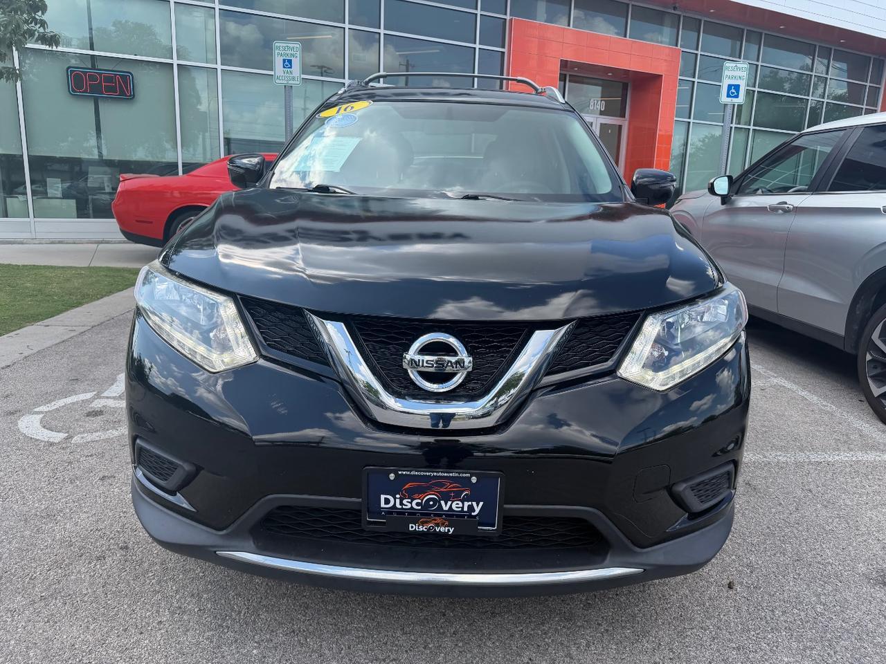 2016 Nissan Rogue SV