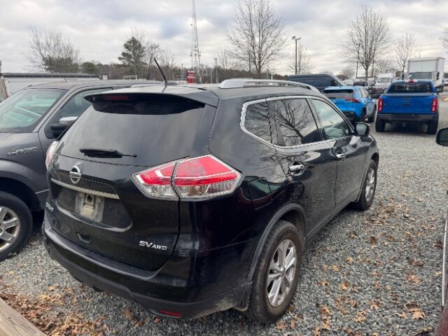 2016 Nissan Rogue SV