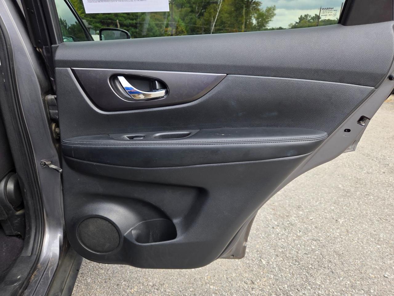 2016 Nissan Rogue SV Charlton MA