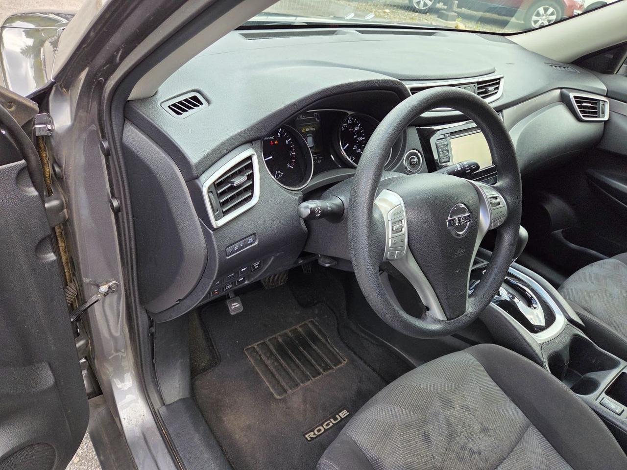 2016 Nissan Rogue SV Charlton MA