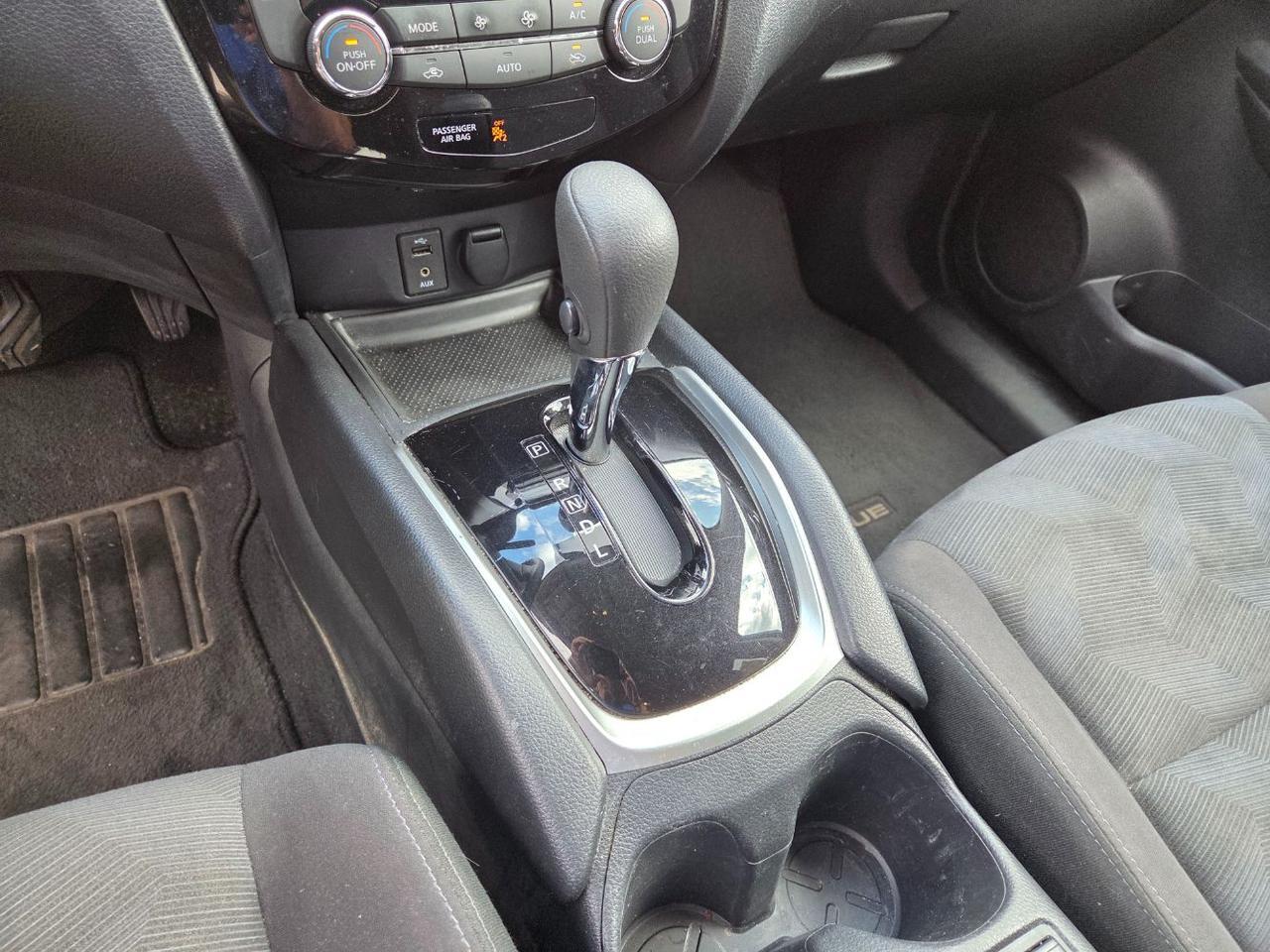 2016 Nissan Rogue SV Charlton MA
