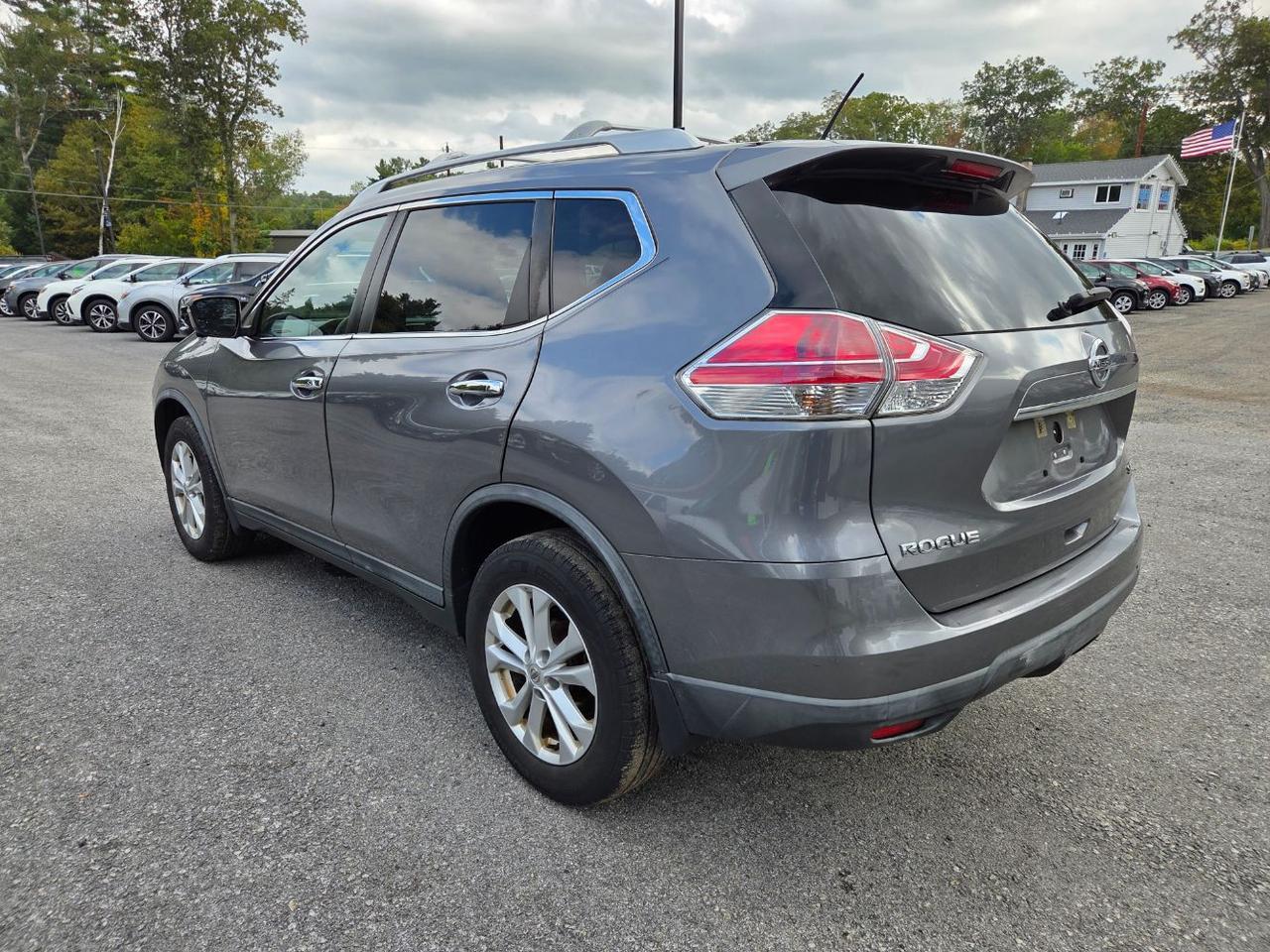 2016 Nissan Rogue SV Charlton MA
