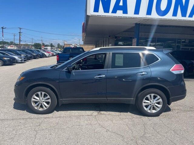 2016 Nissan Rogue SV