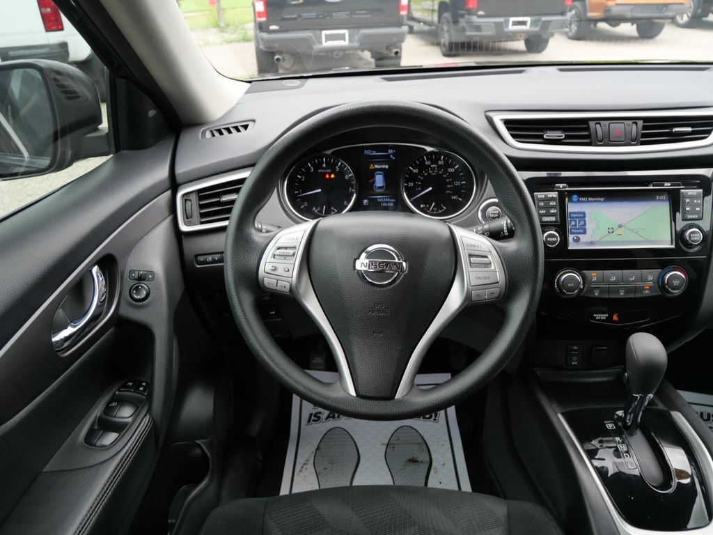2016 Nissan Rogue SV Mt Pleasant MI