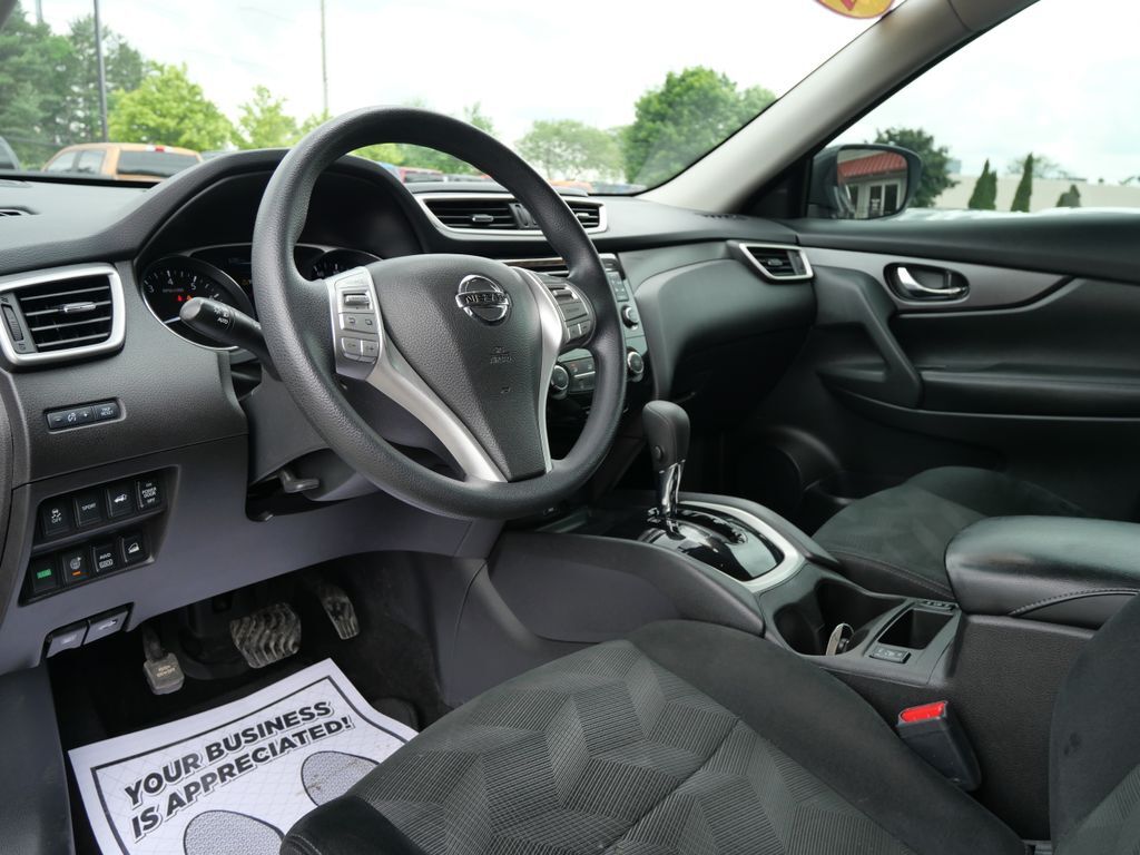 2016 Nissan Rogue SV Mt Pleasant MI