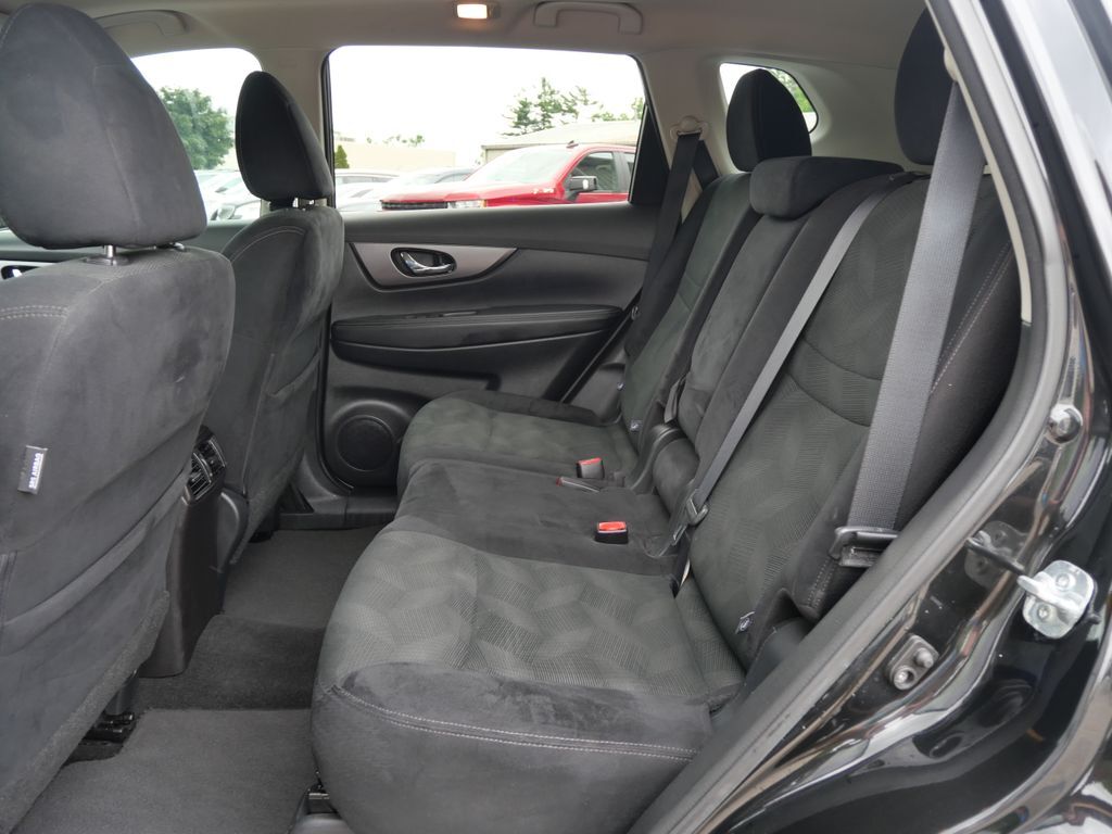 2016 Nissan Rogue SV Mt Pleasant MI