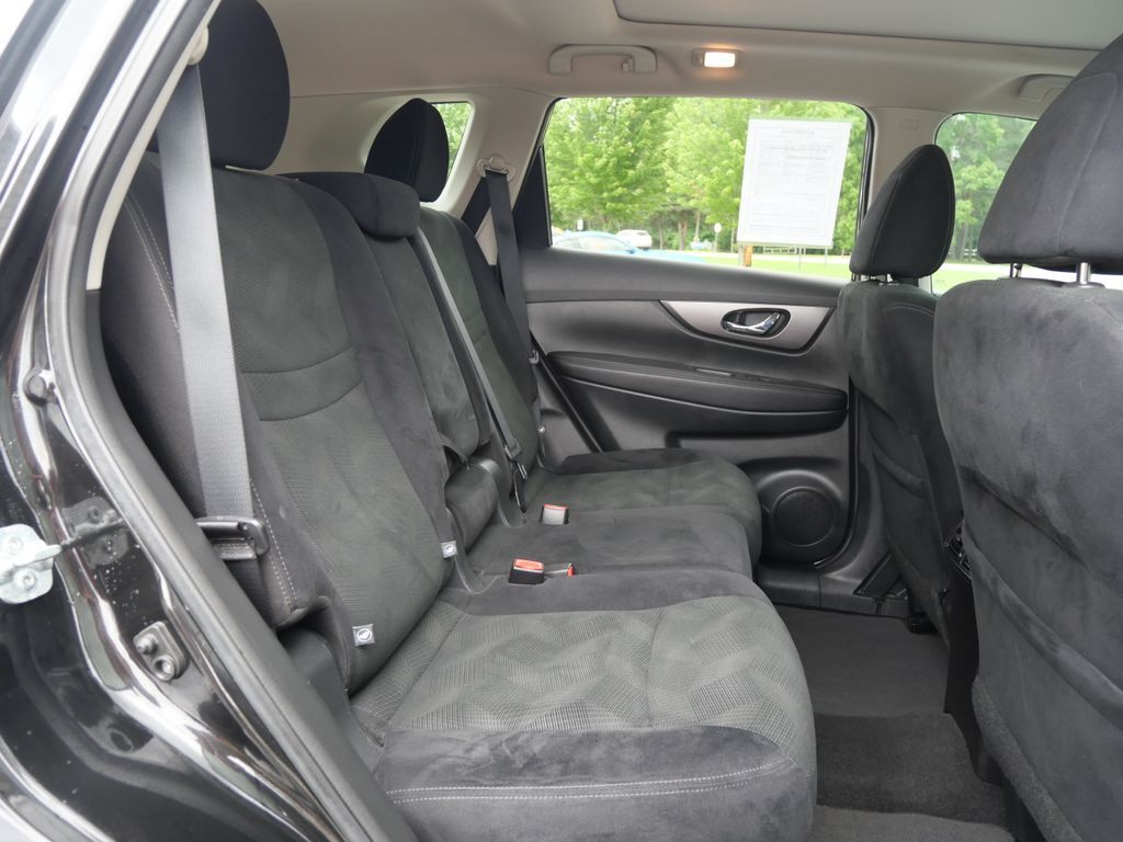2016 Nissan Rogue SV Mt Pleasant MI