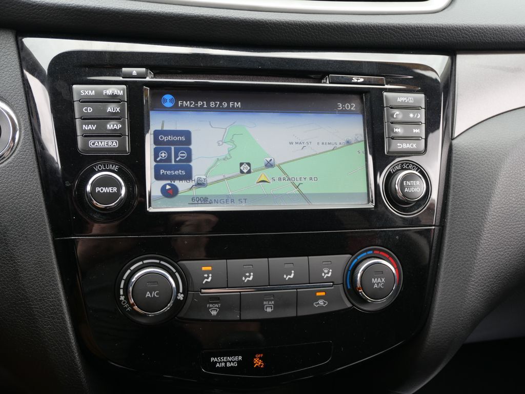 2016 Nissan Rogue SV Mt Pleasant MI