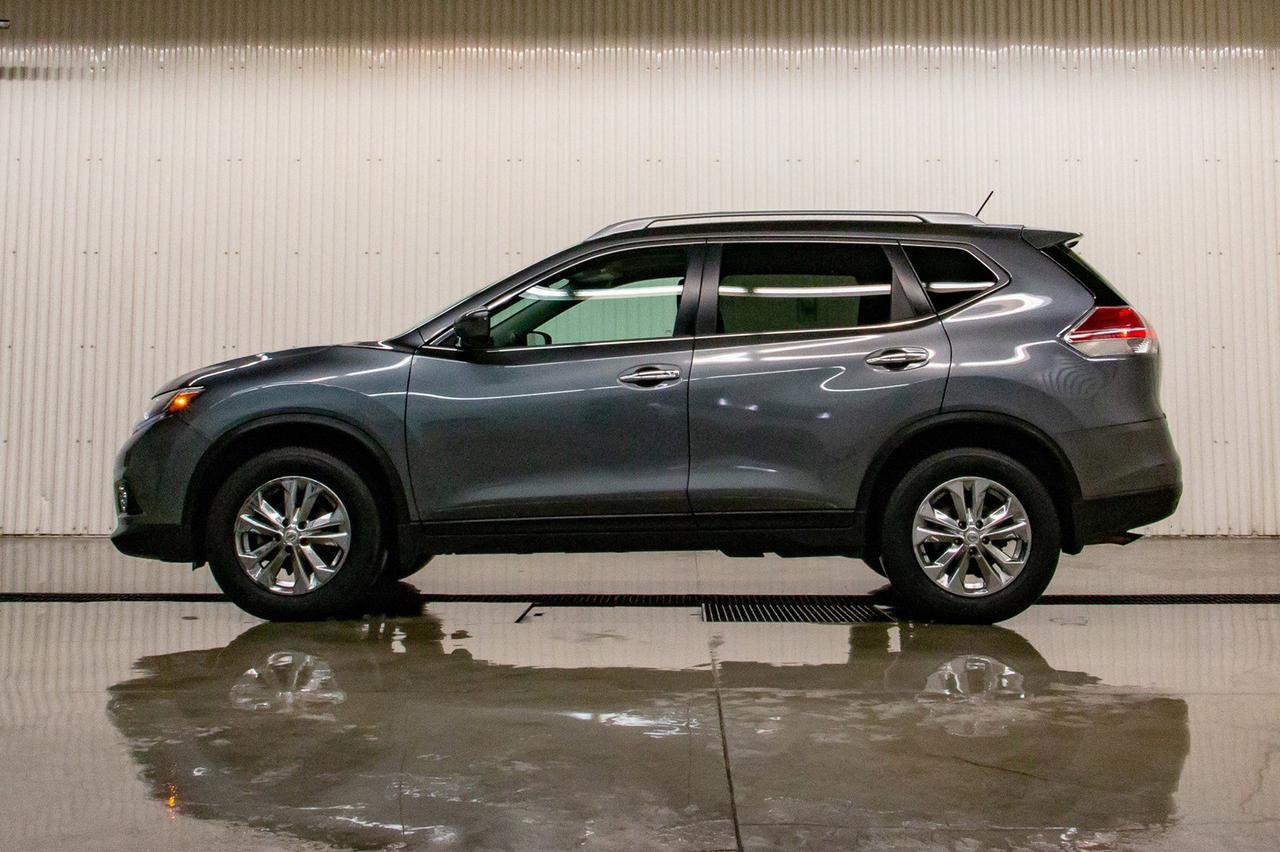 2016 Nissan Rogue SV Red Deer AB