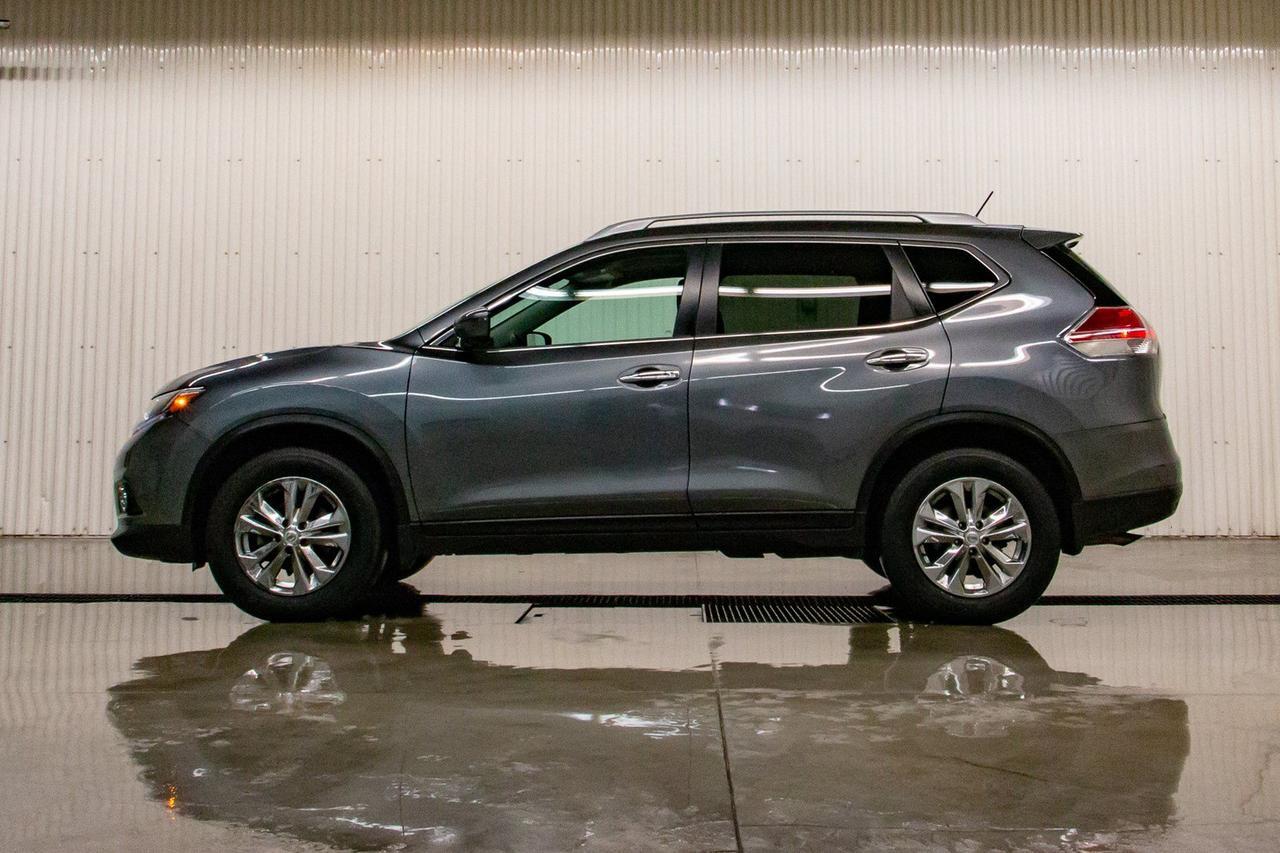2016 Nissan Rogue SV Red Deer AB