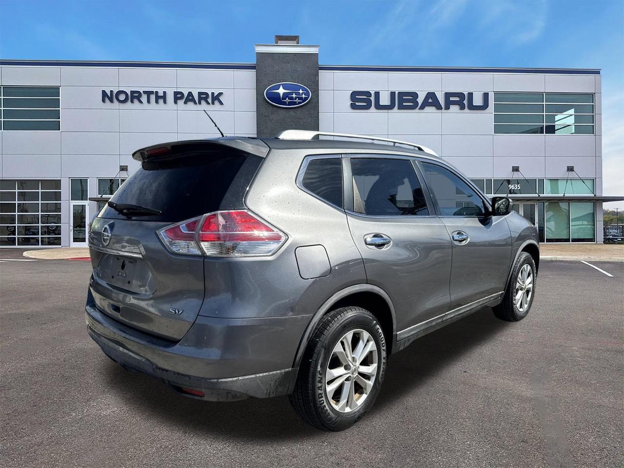 2016 Nissan Rogue SV