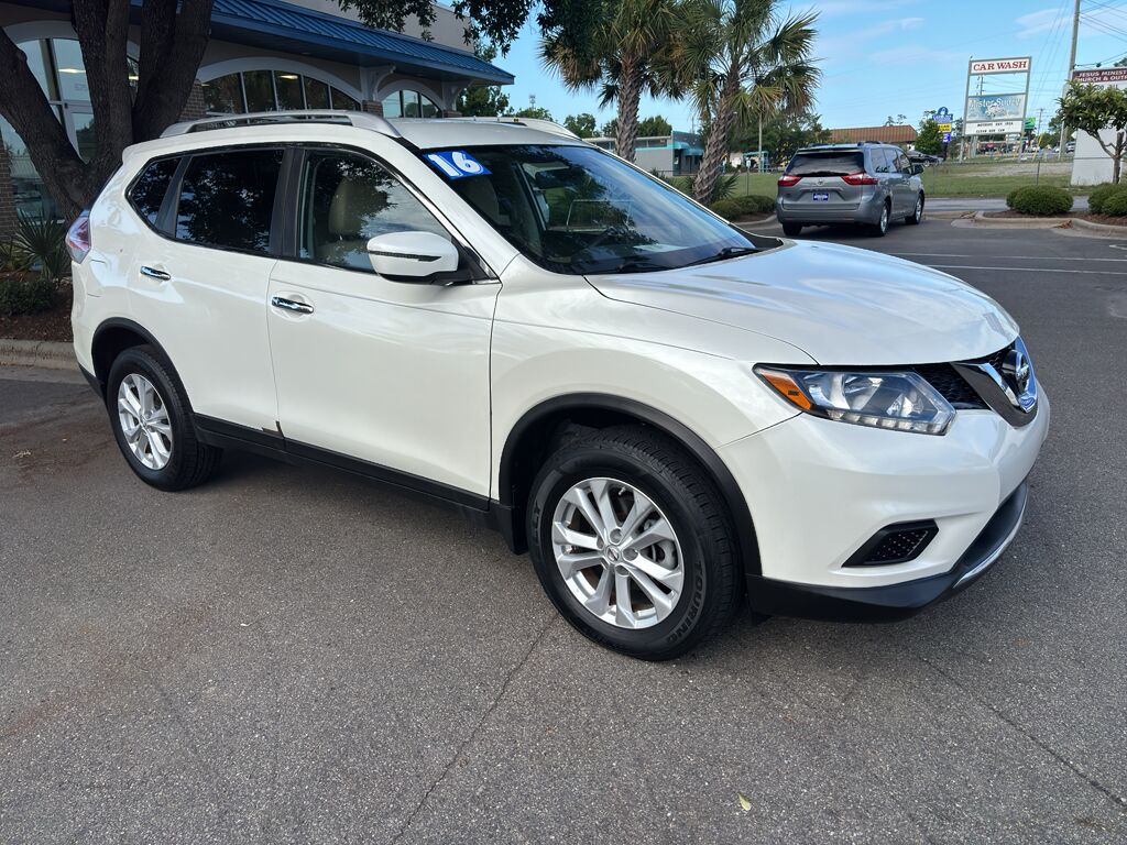 2016 Nissan Rogue SV