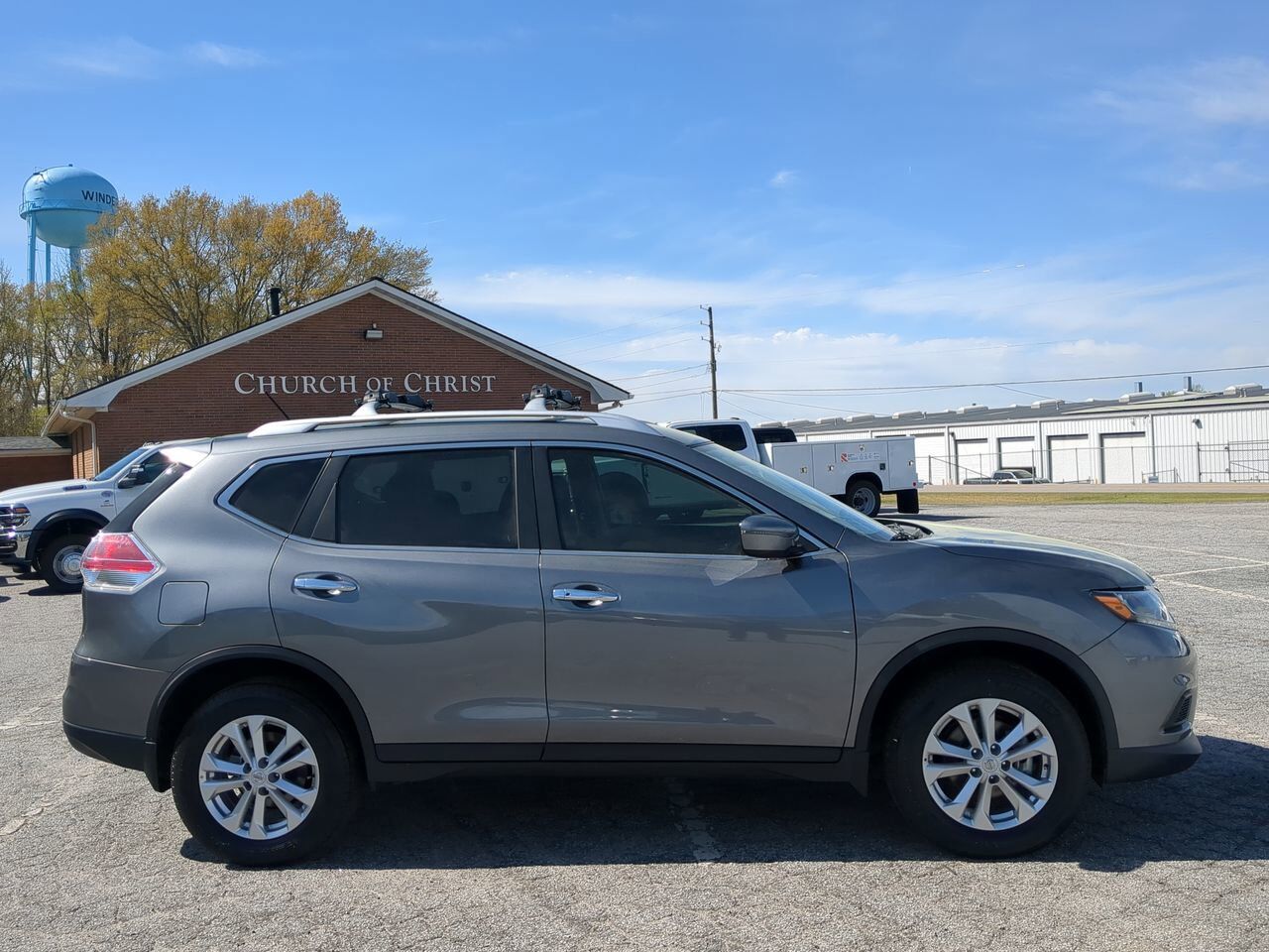2016 Nissan Rogue SV