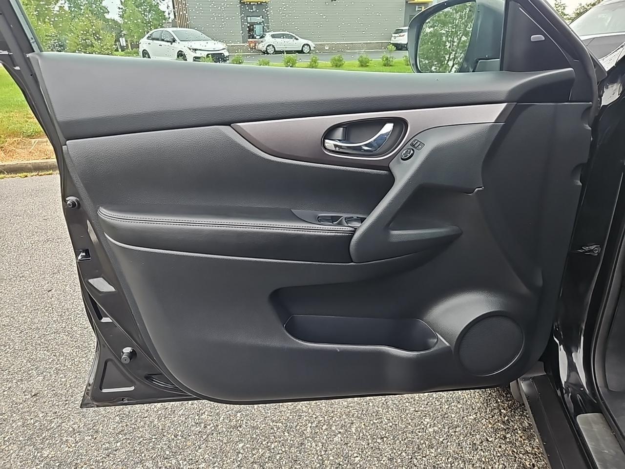 2016 Nissan Rogue SV Waldorf MD