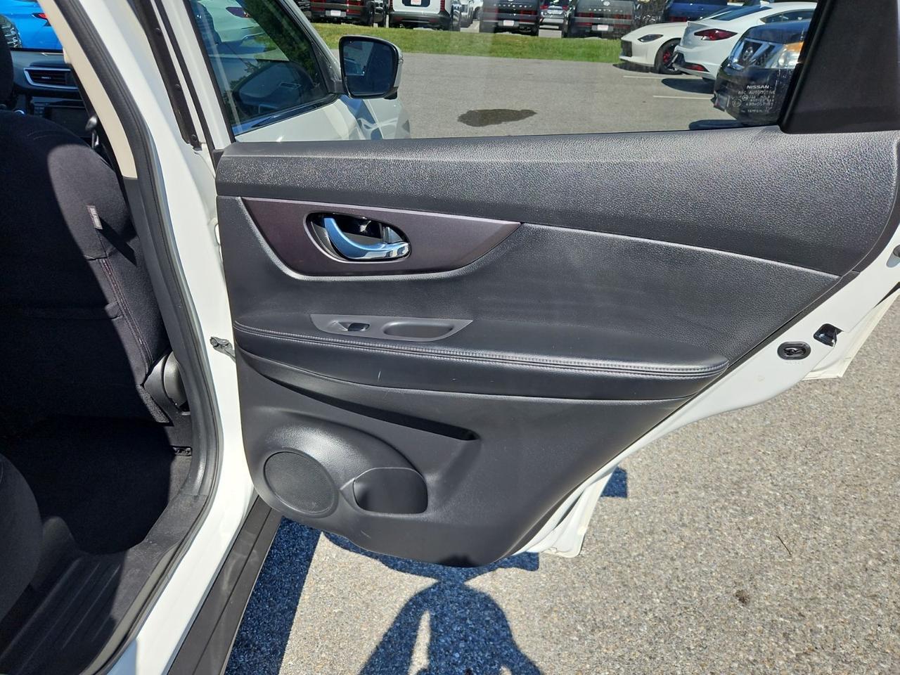 2016 Nissan Rogue SV Waldorf MD