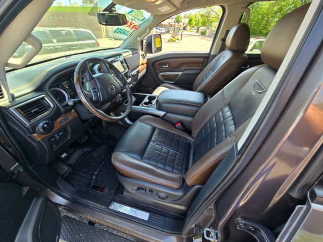 2016 Nissan TITAN XD Platinum Reserve Diesel Saint Joseph MO
