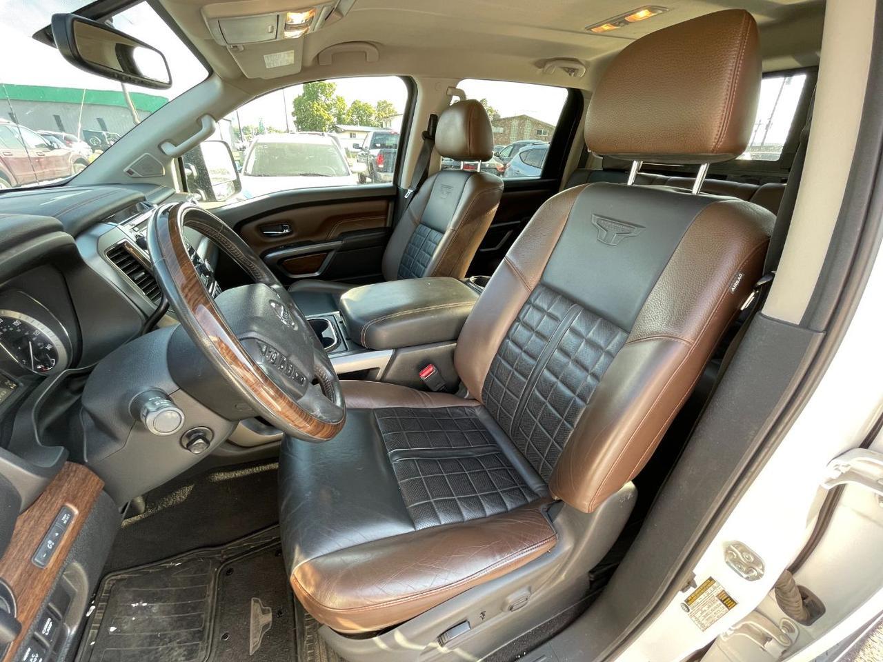 2016 Nissan TITAN XD Platinum Reserve Diesel Hayden ID