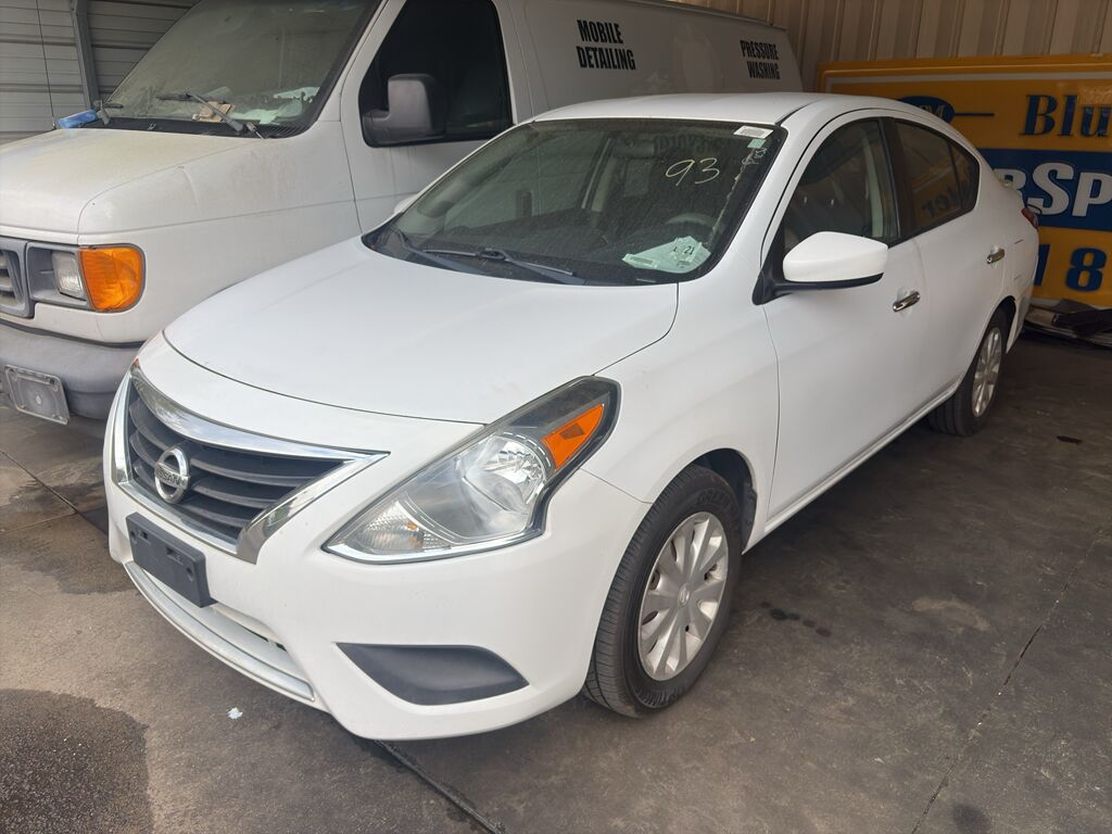 2016 Nissan Versa