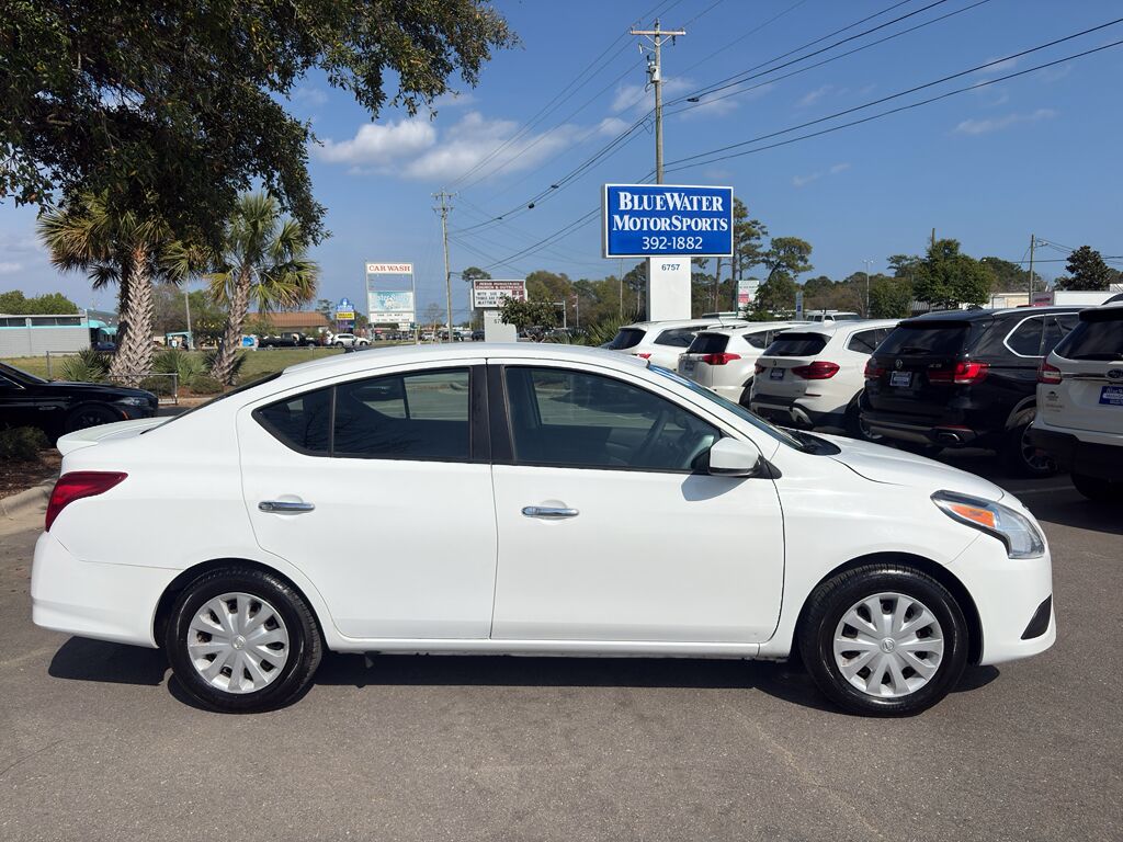 2016 Nissan Versa