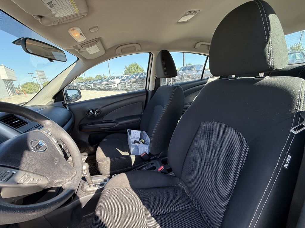 2016 Nissan Versa 1.6 SV Crestwood KY