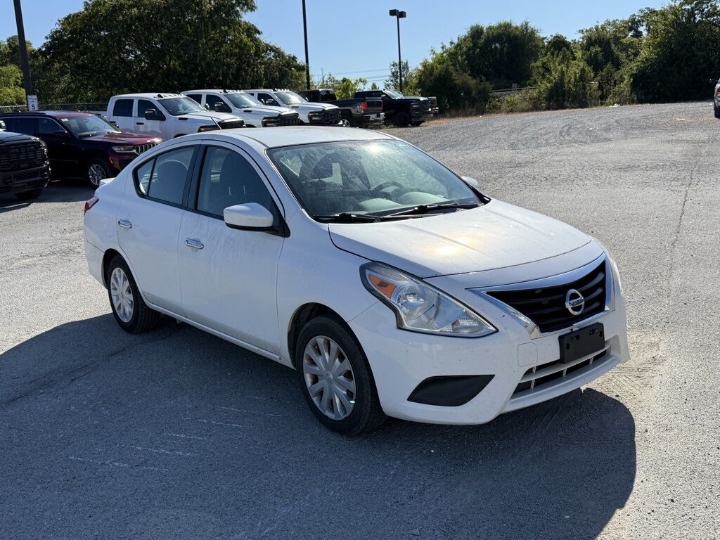 2016 Nissan Versa 1.6 SV Crestwood KY
