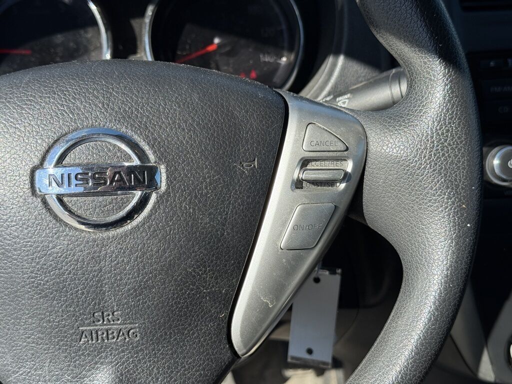 2016 Nissan Versa 1.6 SV Crestwood KY