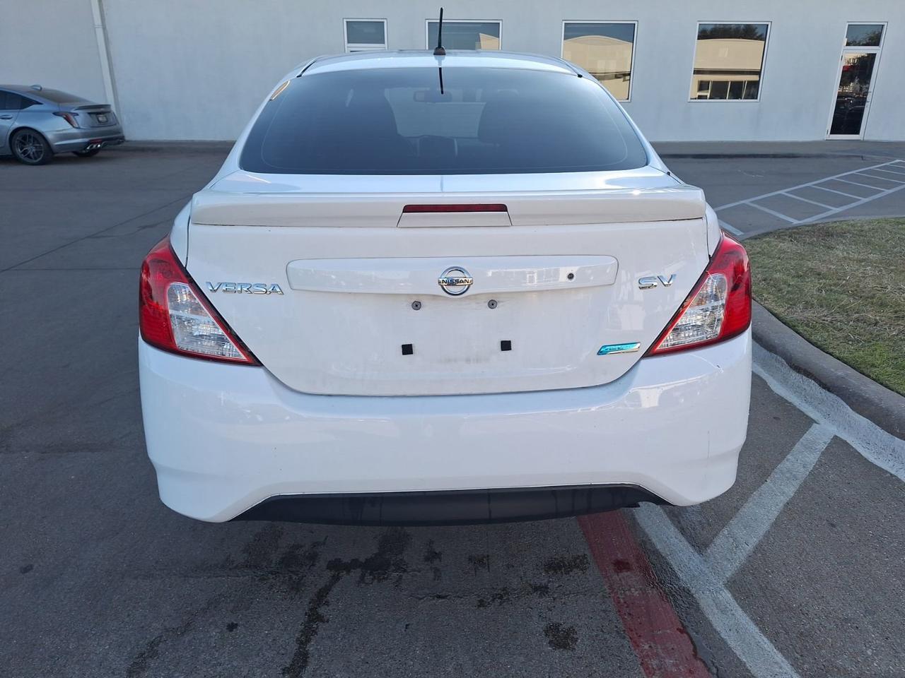 2016 Nissan Versa 1.6 SV Hurst TX