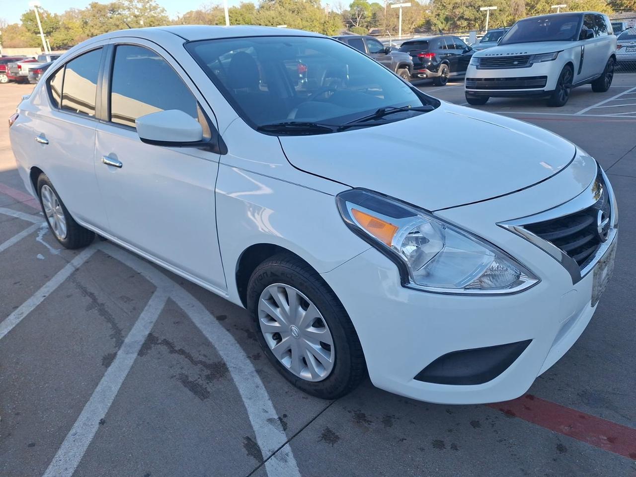 2016 Nissan Versa 1.6 SV Hurst TX