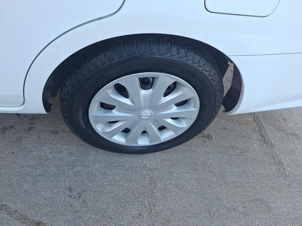 2016 Nissan Versa 1.6 SV Hurst TX