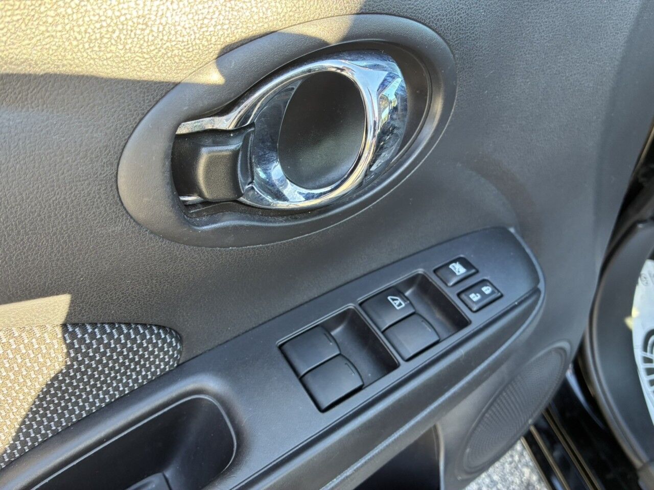 2016 Nissan Versa SV Charlton MA