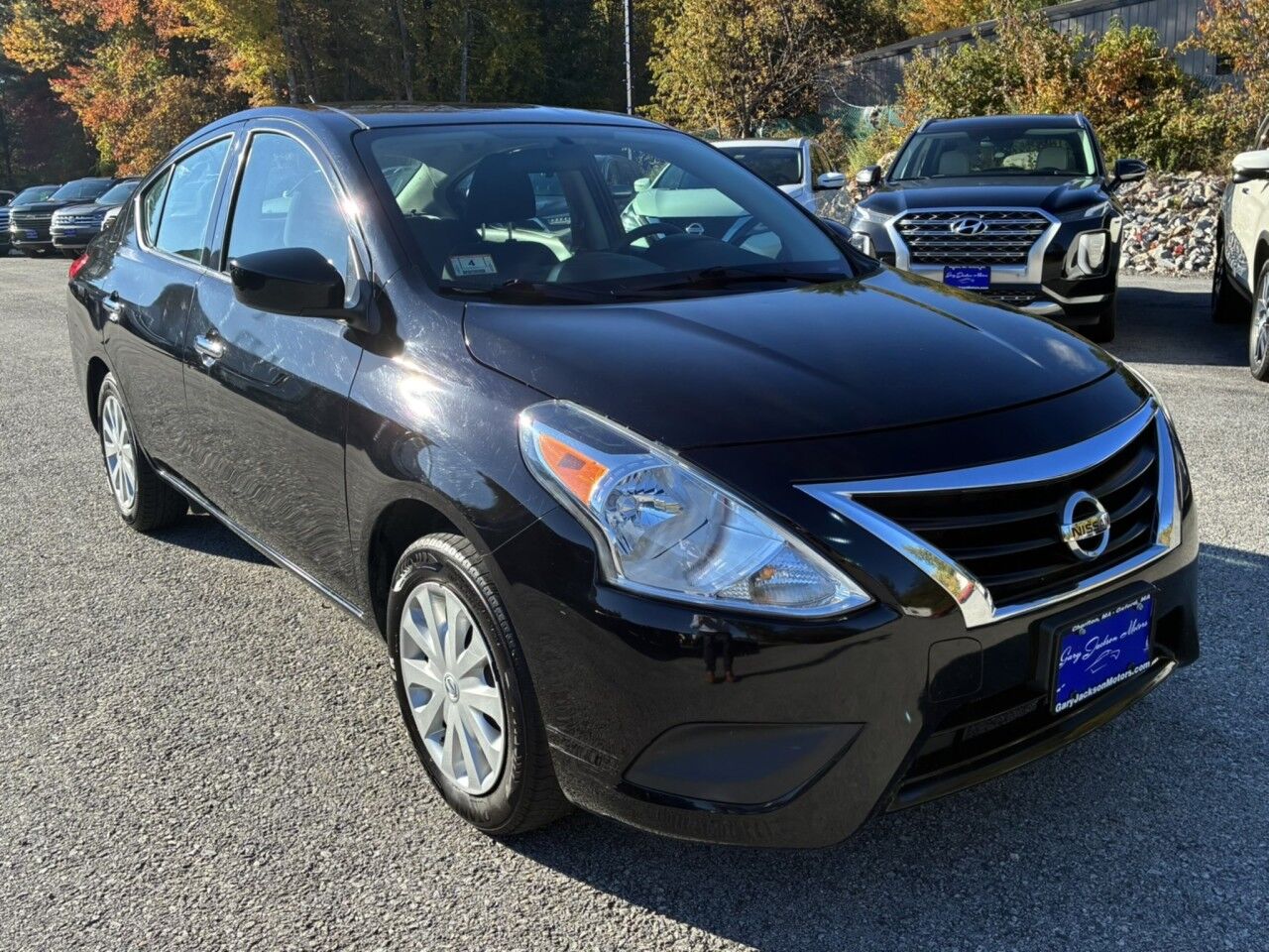2016 Nissan Versa SV