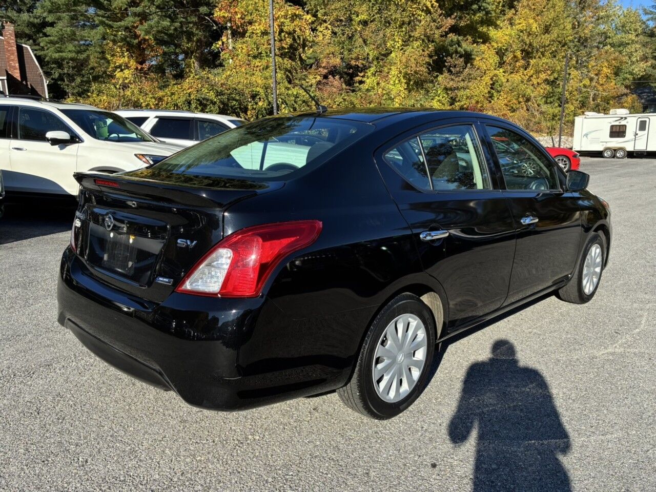 2016 Nissan Versa SV Charlton MA