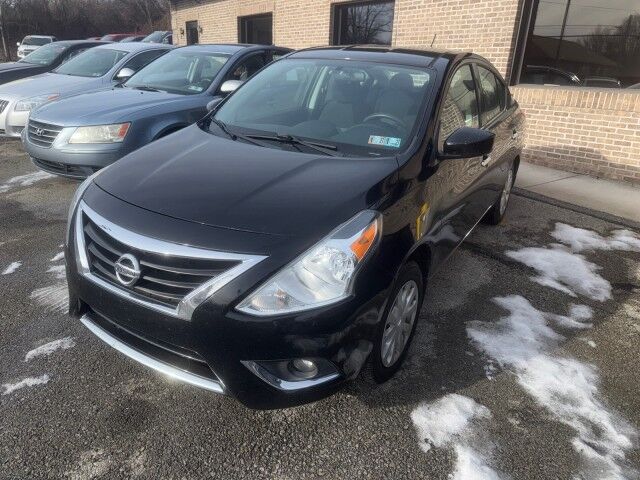 2016 Nissan Versa SV