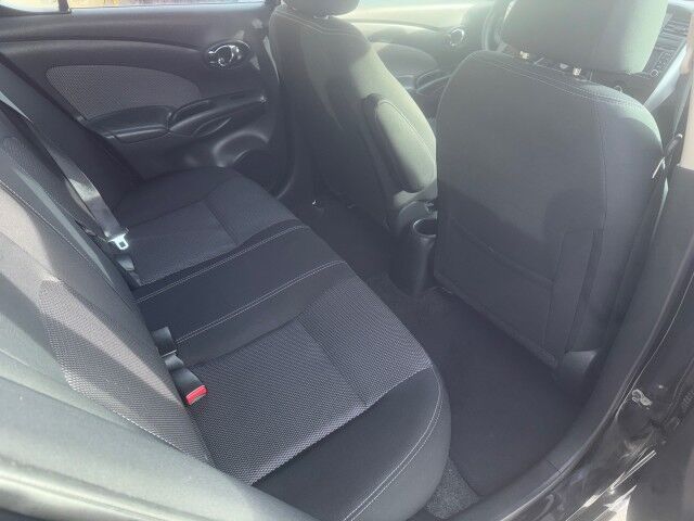 2016 Nissan Versa SV North Versailles PA