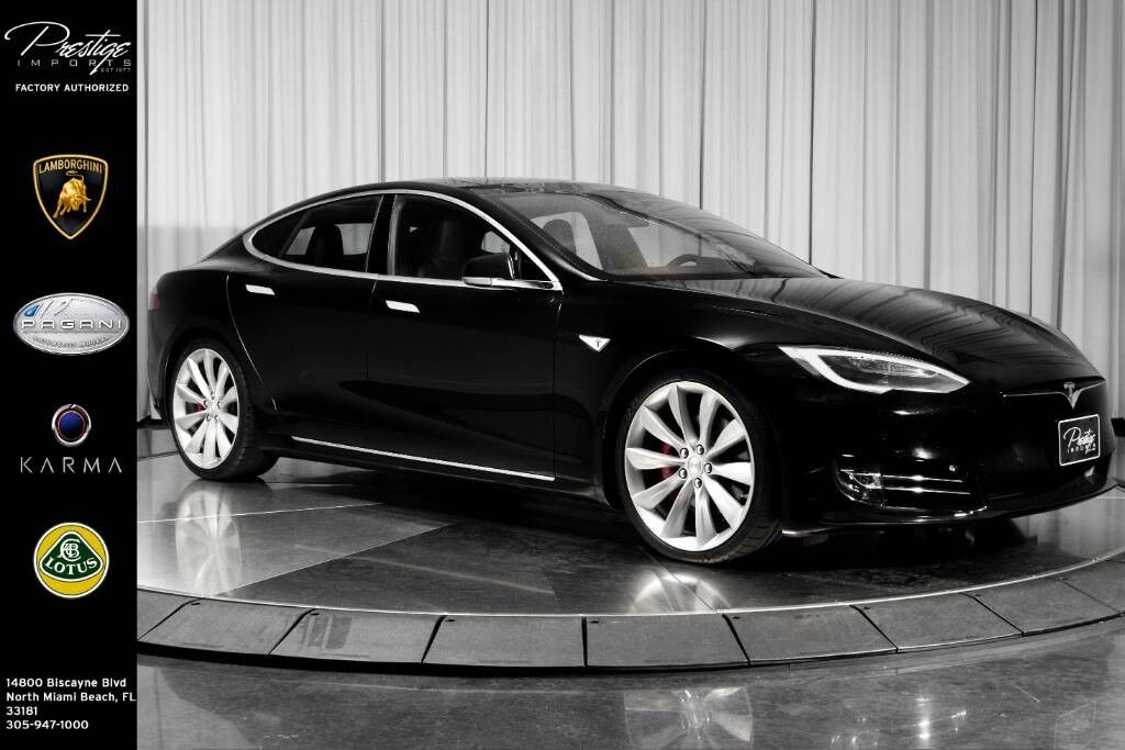 2016 No Make Model S 90D North Miami Beach FL 2016 No Make Model S 90D North Miami Beach FL