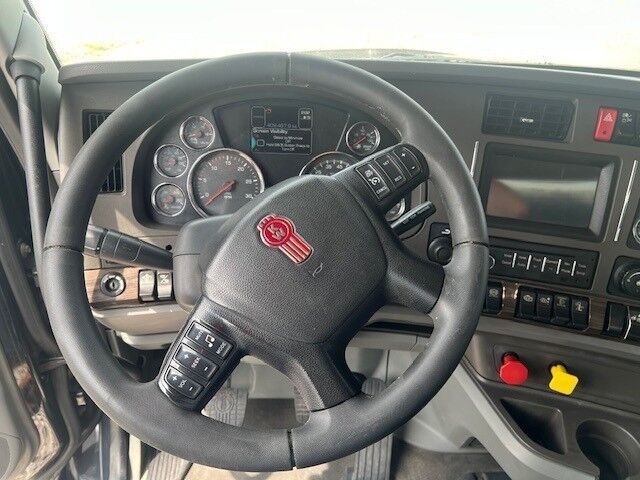 2016 No Make T880 Jerr-Dan 35 Ton Integrate Heavy Duty Wrecker Truck Tampa FL