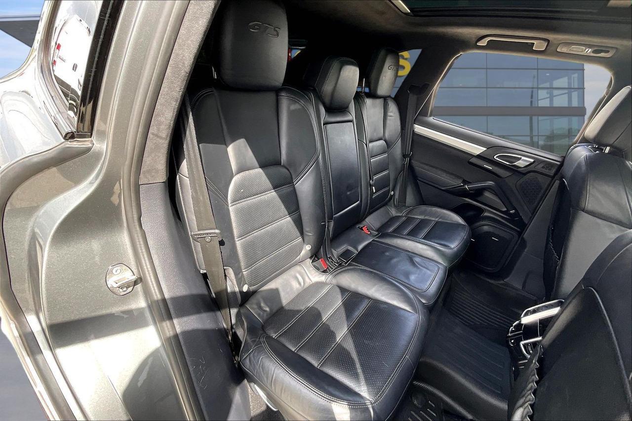 2016 PORSCHE CAYENNE GTS Houston TX