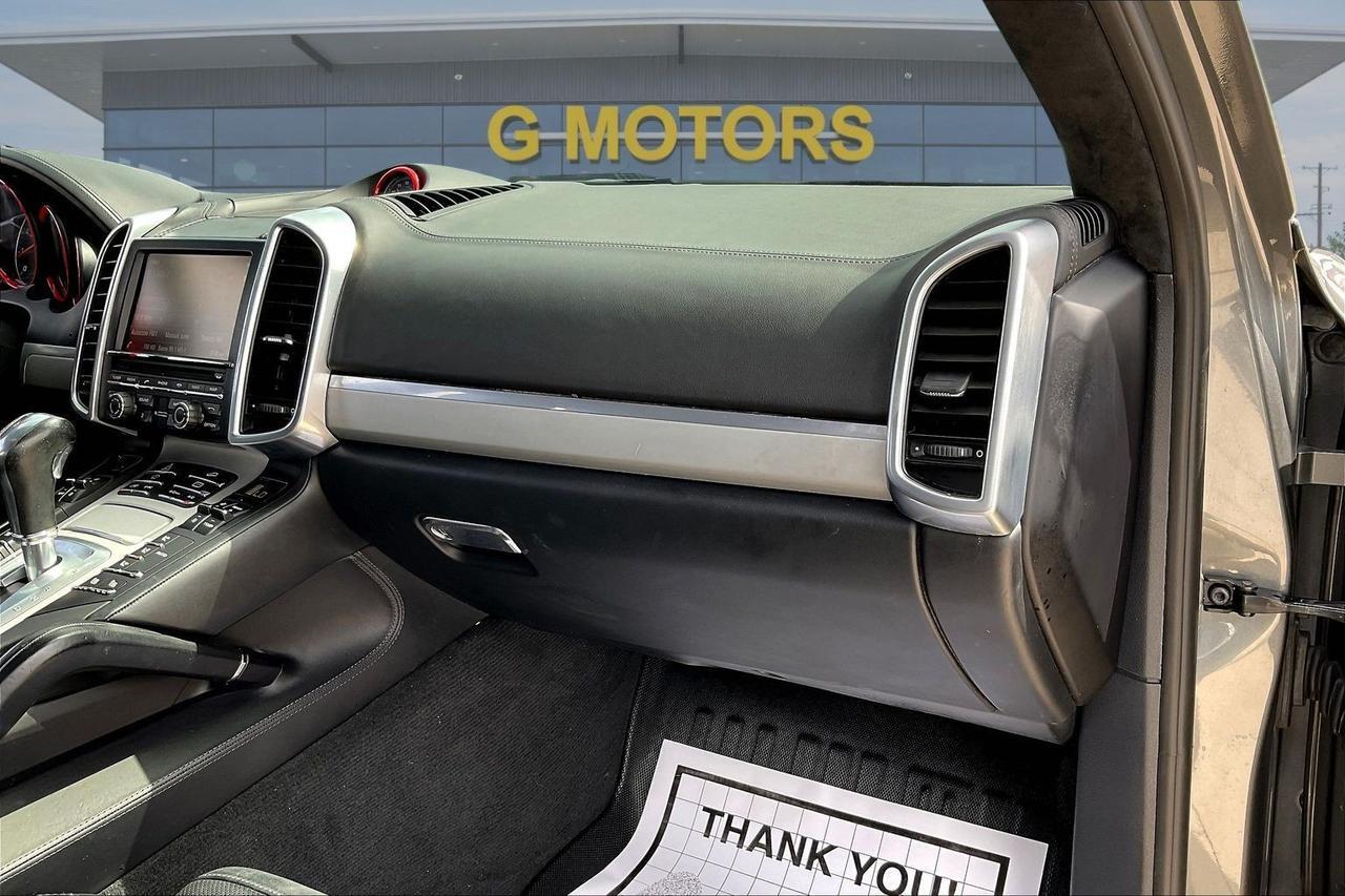 2016 PORSCHE CAYENNE GTS Houston TX