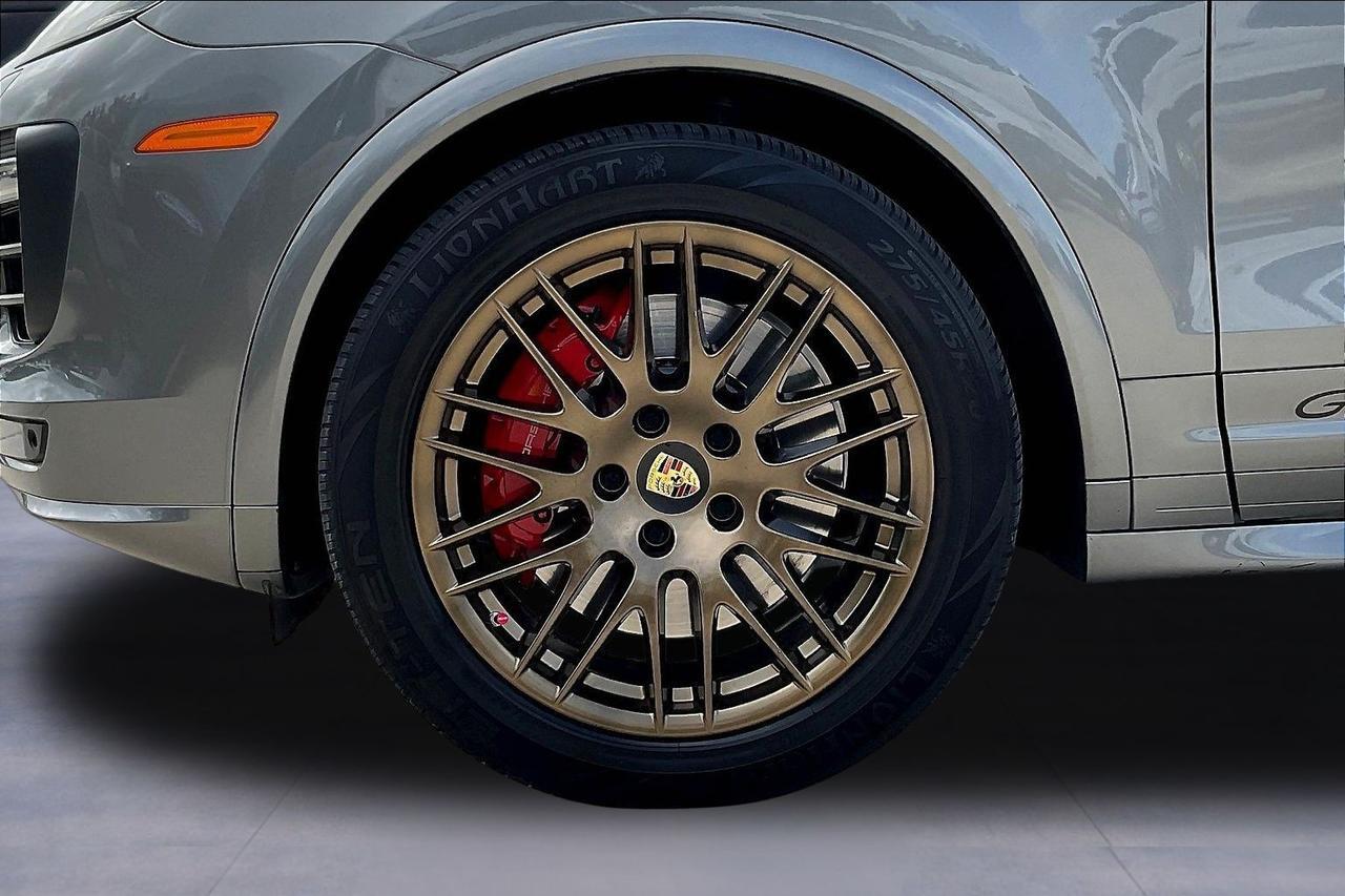 2016 PORSCHE CAYENNE GTS Houston TX