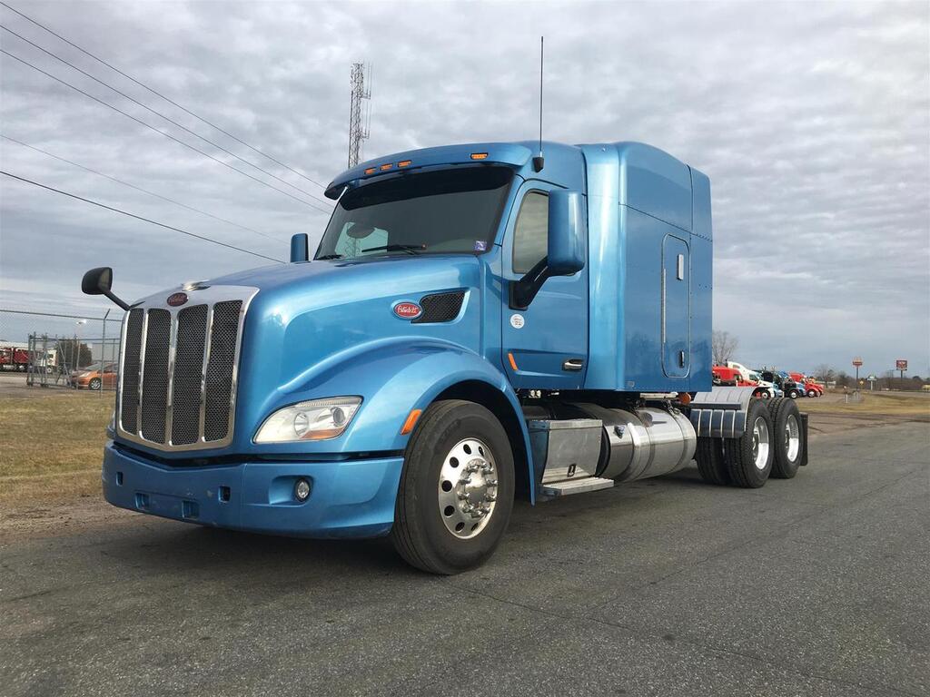 2016 Peterbilt 579 72 2016 Peterbilt 579 72