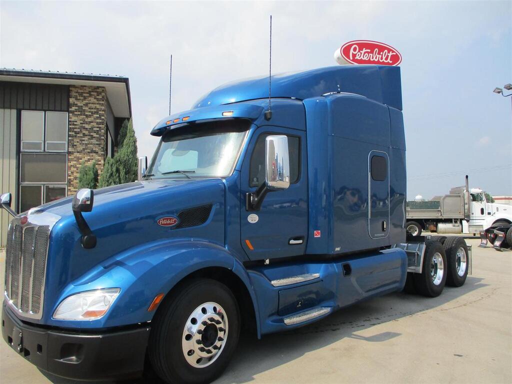 2016 Peterbilt 579 80 2016 Peterbilt 579 80