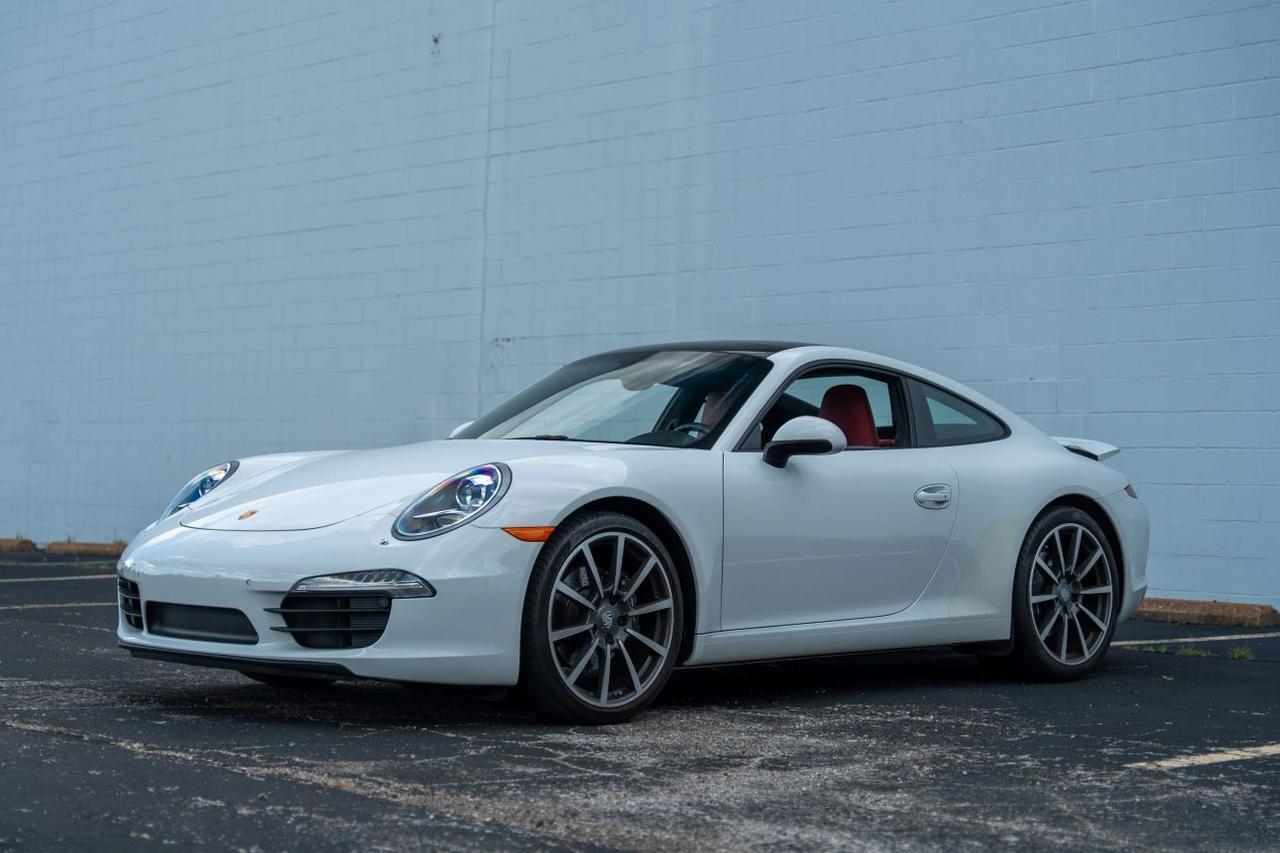 2016 Porsche 911 Carrera Coupe 2D St. Louis MO