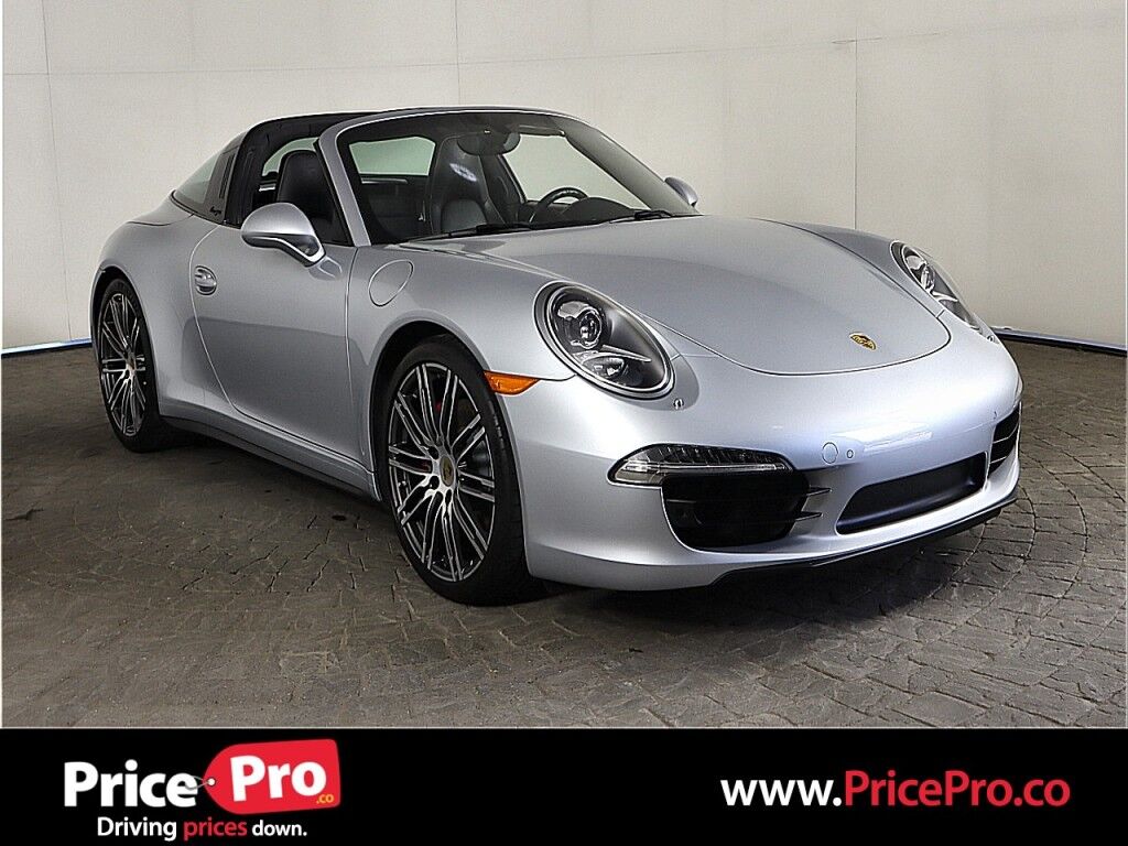2016 Porsche 911 Targa 4S w/PDK/Premium/BOSE/Sport Chrono