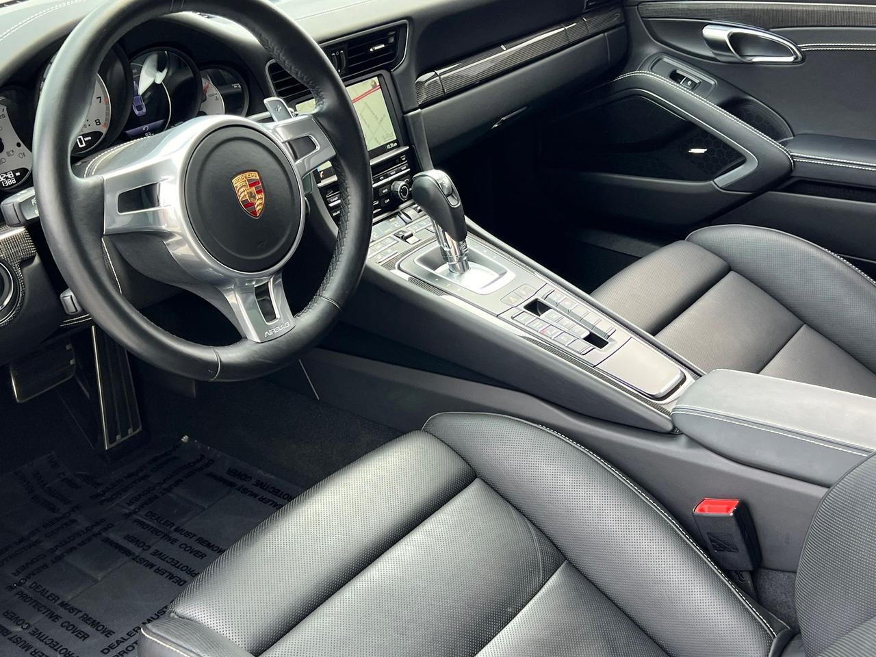 2016 Porsche 911 Turbo S