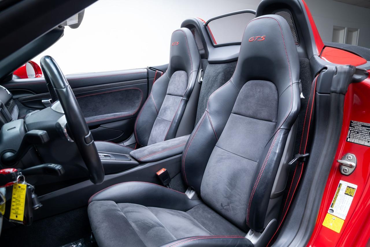 2016 Porsche Boxster GTS Premium Package / GTS Interior / Bose Audio Portland OR