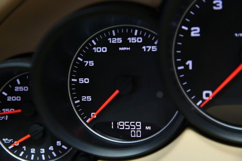 2016 Porsche Cayenne Plainview NY