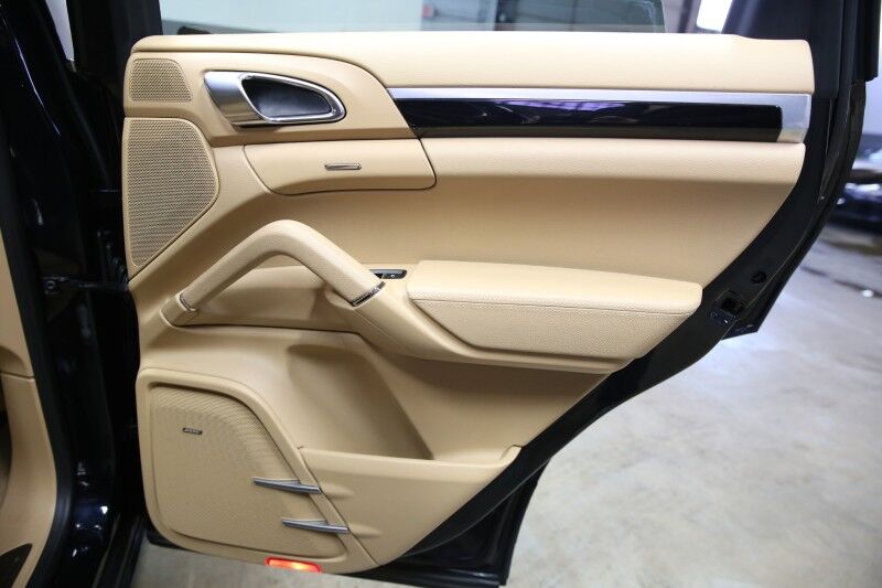 2016 Porsche Cayenne Plainview NY