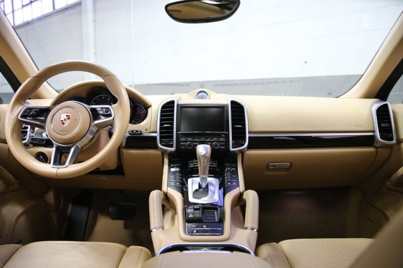 2016 Porsche Cayenne Plainview NY