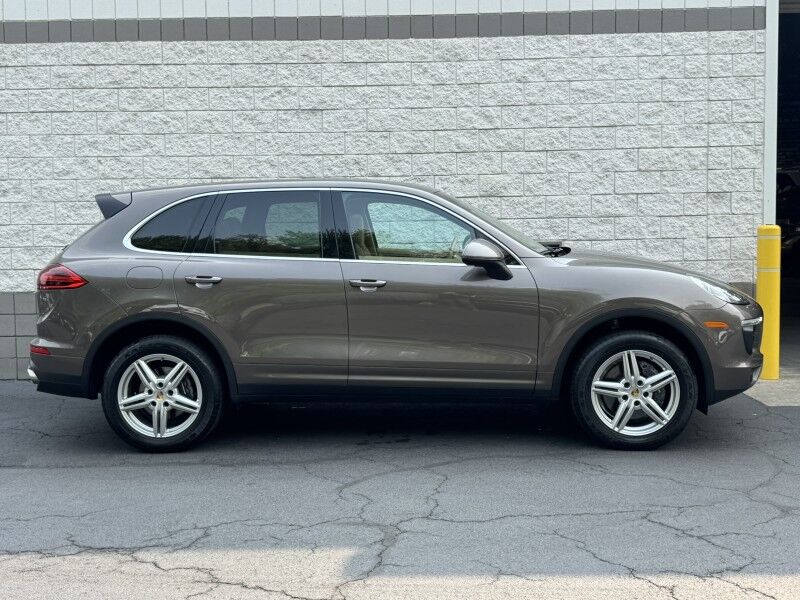 2016 Porsche Cayenne  Willow Grove PA